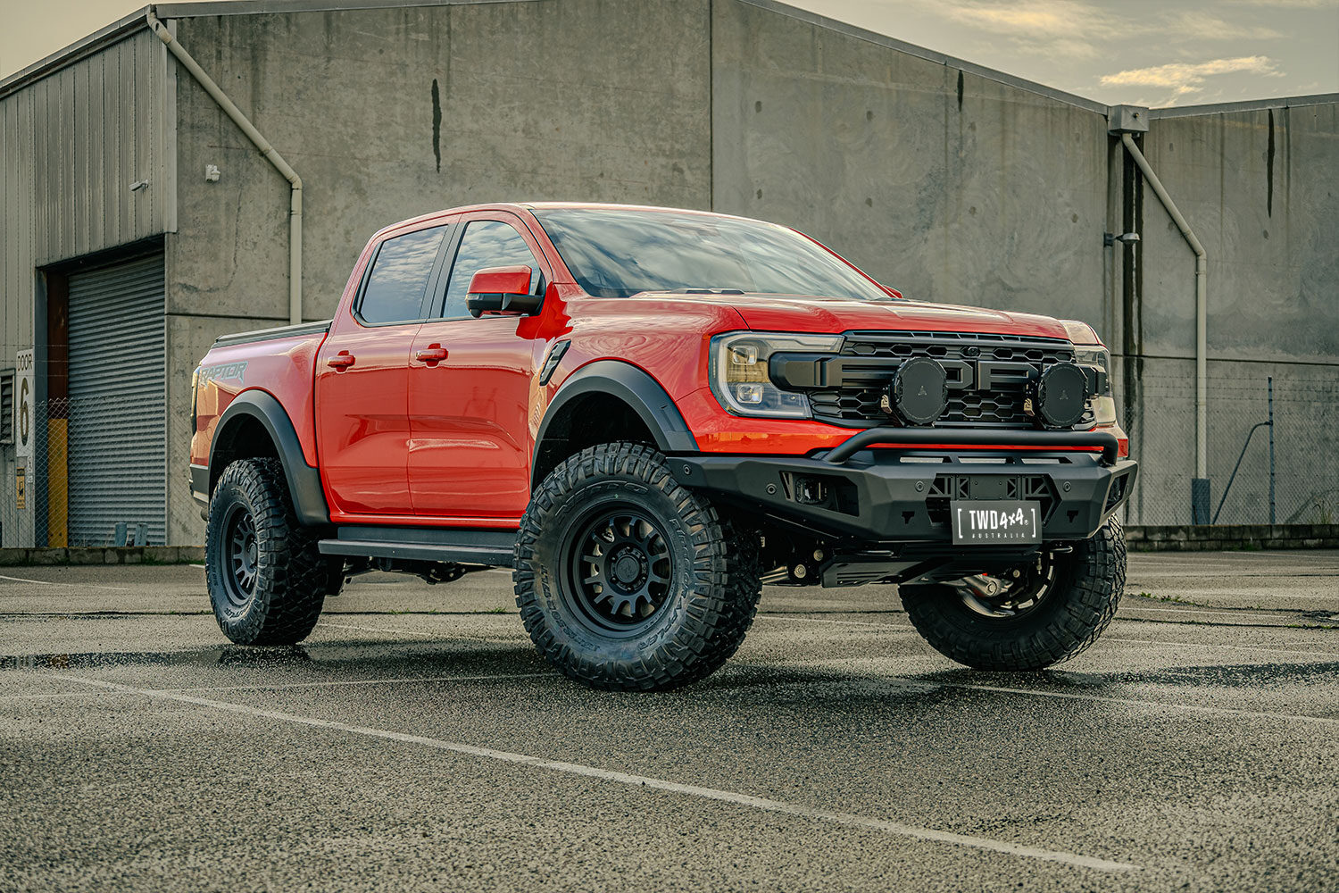 Twd 4x4 Vikor Diablo bull bar pre-runner Spartan spotties VKX cube lights light bar E shutter 20240729_Next Gen Raptor red_43